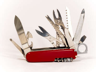 Ножі багатофункціональні