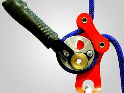 Спускові пристрої