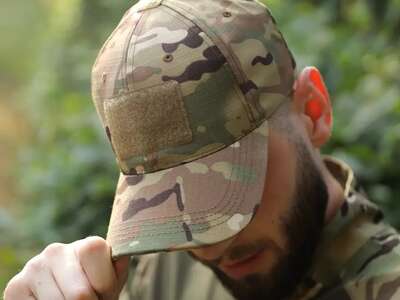 Бейсболки військові