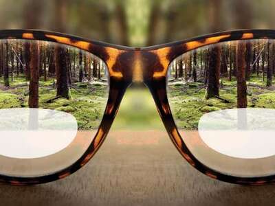 Біфокальні окуляри