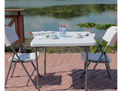 Столи туристичні